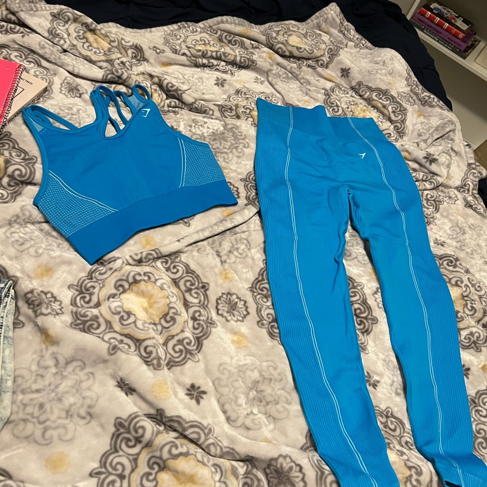 Gym Shark Set